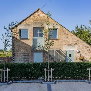 Holiday home Granary,